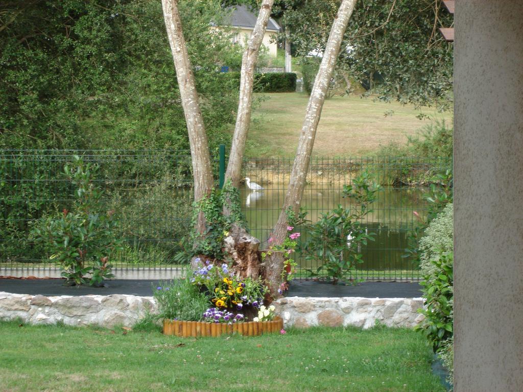 Le Petit Etang Bed & Breakfast La Trinité-Surzur Eksteriør bilde